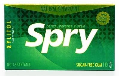 GUMA DO ŻUCIA Z KSYLITOLEM O SMAKU MIĘTY KĘDZIERZAWEJ BEZGLUTENOWA 10 SZTUK (12 g) - SPRY #1